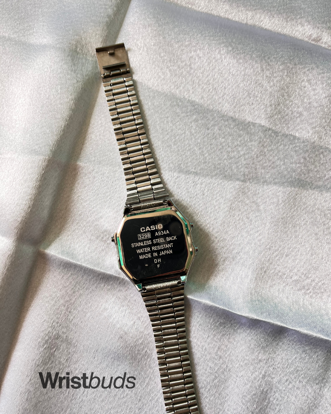 Vintage A934A Unisex (Analog Digital Watch)