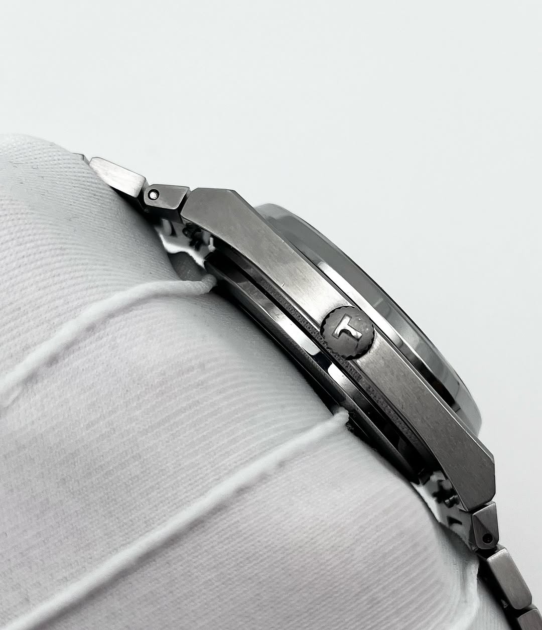 TissotPRX Powermatic (Analog Watch)