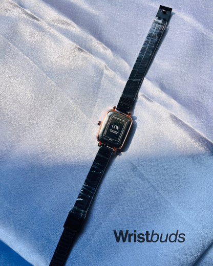 DW Quadro (Analog Watch)